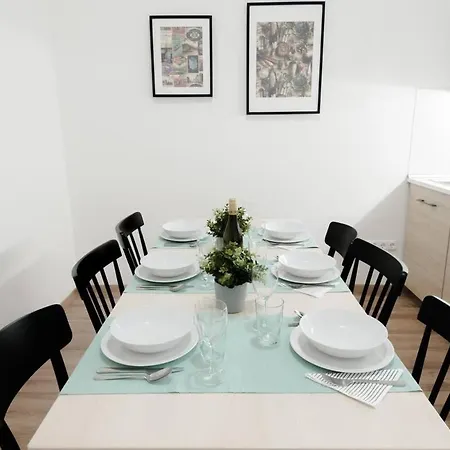 Διαμέρισμα New With Aircon At Great Location *
