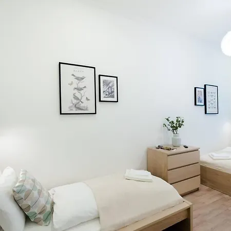 New With Aircon At Great Location Apartment *