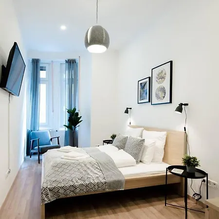 New With Aircon At Great Location * Budapest