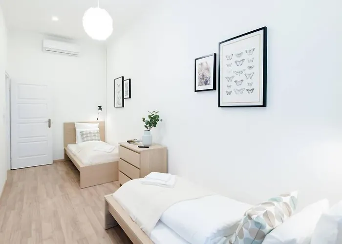Apartament New With Aircon At Great Location Budapesta