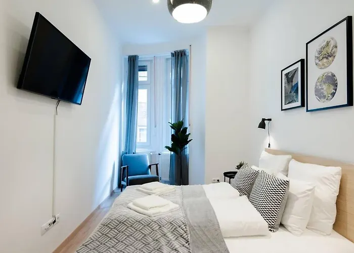 New With Aircon At Great Location Apartament *